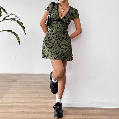 Women's Short Sleeve Floral Dress Deep V-Neck Fitted Mini Dress
