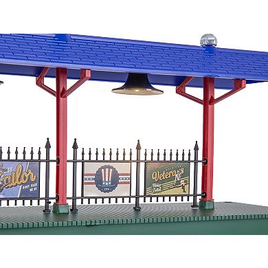Lionel America WWII Illuminated Station Platform Accessory