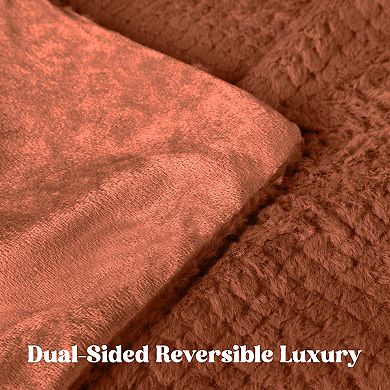 SUPERIOR Victoria Fluffy Fleece Reversible Throw Blanket