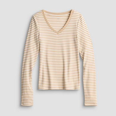 Juniors' SO® Long Sleeve Rib V-Neck Top