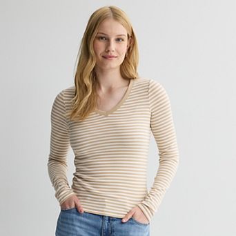 Juniors' SO® Long Sleeve Rib V-Neck Top