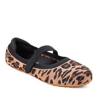 Dearfoams Haddy Women's Sport Knit Slip-On Flat Shoes