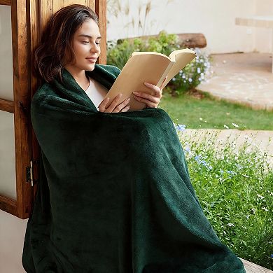 Soft Polyester Fleece Throw Blanket - All Season Use - 50x70 Inches