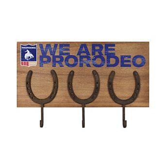 American Art Décor Rustic Horseshoe 3-Hooks Wall Décor