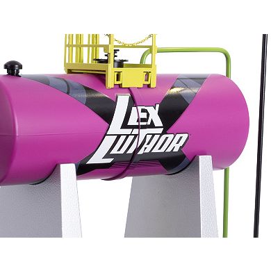 Lionel DC Comics Lexcorp Kryptonite Elevated Tank O Gauge Model Train Accessory