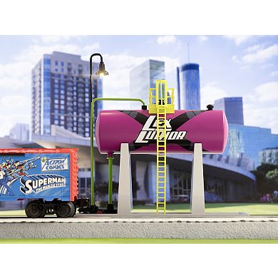 Lionel DC Comics Lexcorp Kryptonite Elevated Tank O Gauge Model Train Accessory