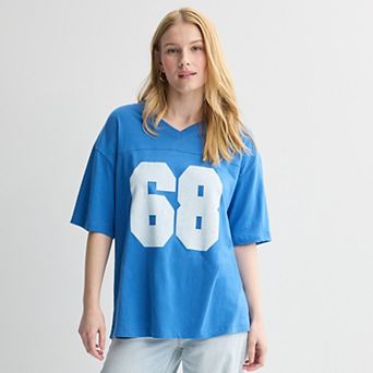 Juniors' SO® Varsity Boyfriend V-Neck T-Shirt