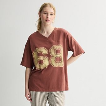 Juniors' SO® Varsity Boyfriend V-Neck T-Shirt