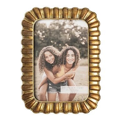 Belle Maison 4" x 6" Embossed Resin Frame Table Decor