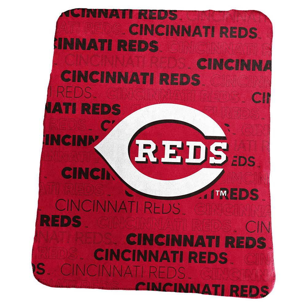 Cincinnati Reds Classic Fleece Throw Blanket