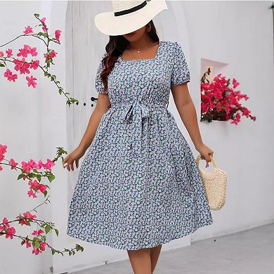 Plus Size Women's Printed Square Neck Short Sleeve Dress with Waist Belt