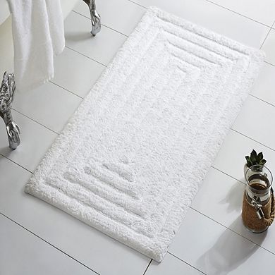 Stylish And Comfortable All Season Traditional Racetrack Design Cotton Bath Rug Silver