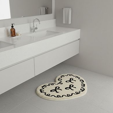 Heart Shaped Decorative Floor Mat Soft Plush Accent with Non Slip Backing