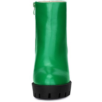 Women's Platform Lug Sole Round Toe Side Zip Block Heeled Chelsea Boots