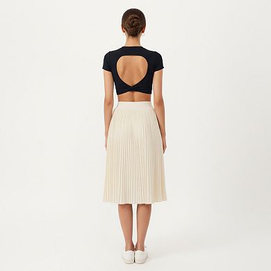 Women's Short Sleeve Cropped Top with Open Back Cutout and Stretch Fit