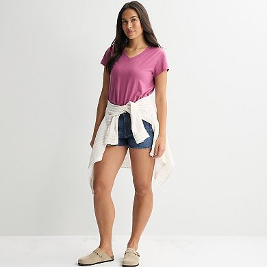 Juniors' Plus Size SO® V-Neck Perfect Tee