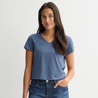 Juniors' Plus Size SO® V-Neck Perfect Tee