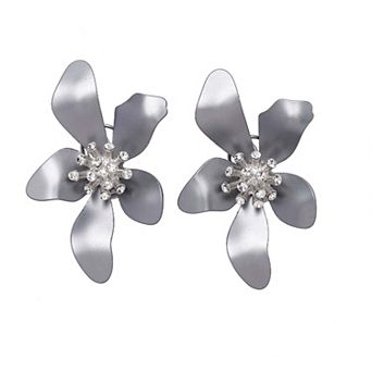 AGP PARIS Floral Stud Earrings