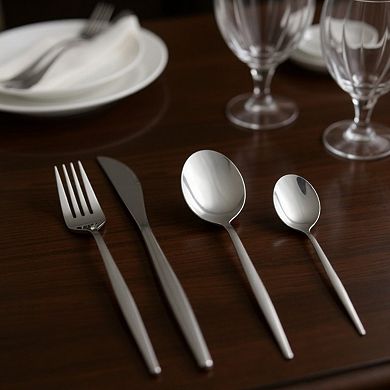 Polished Cutlery Set with Coordinated Flatware Pieces and Decorative Storage Box