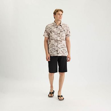 Men's Salt Life Off the Grid Performance Woven Button-Down Shirt