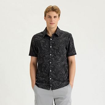 Men's Salt Life Off the Grid Performance Woven Button-Down Shirt