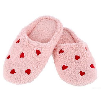 CTM Women's Love Heart Print Slippers