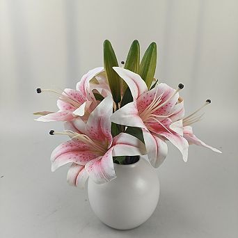 Atificial Lily Flowers 6 Blooms 3 Buds