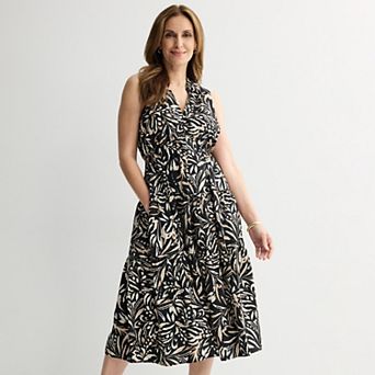 Women's Robbie Bee V-Neck Dress