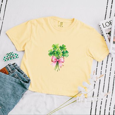 Clover Watercolor Bouquet - Women's Boxy Crop Top Graphic T-Shirt