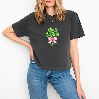 Clover Watercolor Bouquet - Women's Boxy Crop Top Graphic T-Shirt