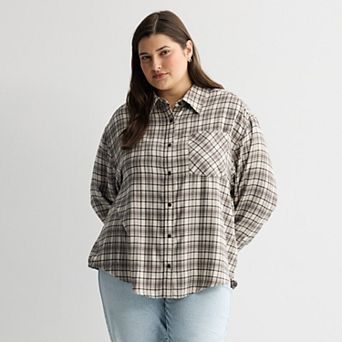 Juniors' Plus Size SO® Boyfriend Flannel Shirt