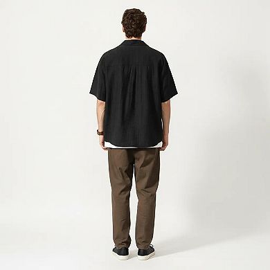 Men's Short Sleeve Button Down Shirt with Textured Woven Fabric and Relaxed Open Collar Fit