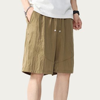 Men's Drawstring Waist Relaxed Fit Casual Shorts with Lightweight Woven Feel