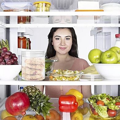 20-Pack 4oz Clear Plastic Jars with Lids, Refillable Storage Containers