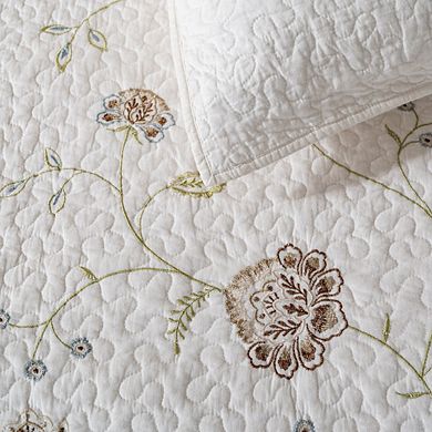 Striped Floral Embroidered Cotton Quilt Set, Soft&Lightweight, Prewashed Bedding