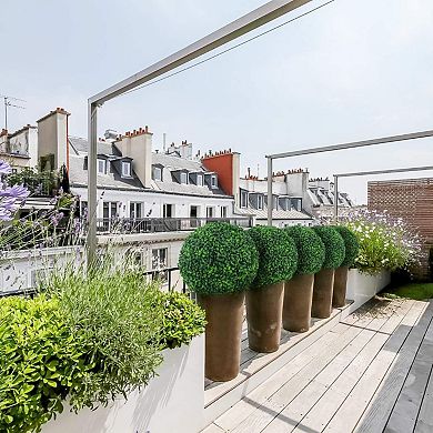 2 Pack 15.7″ Artificial Boxwood Topiary Balls for Backyard Balcony Garden & Home Décor