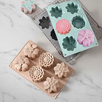 3-Piece Silicone Flower Mold with 6 Floral Cavities Flexible Baking Tray