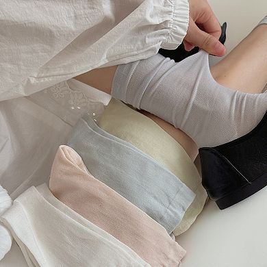 Women's 3-Pair Crew Socks Set Soft Knit Stretch Fabric Everyday Wardrobe Essentials