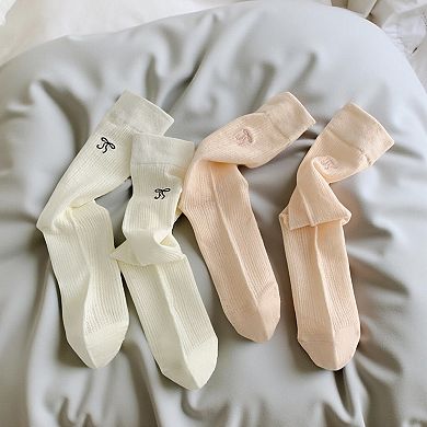 3-Pair Ribbed Crew Socks Set with Subtle Embroidered Detail Soft Stretch Knit and Everyday Comfort