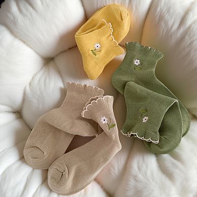 Women's 10-Pair Ribbed Crew Socks Set with Floral Embroidery Soft Stretch Knit Everyday Comfort