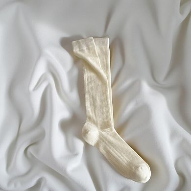 4-Pair Ribbed Crew Socks Set with Classic Knit Design Soft Stretch Fabric and Everyday Comfort Fit