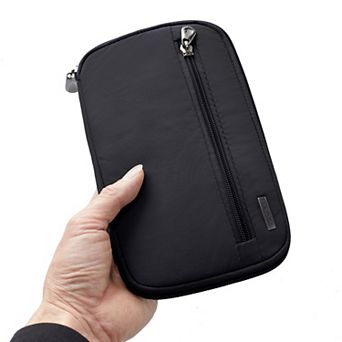 Travelon RFID Blocking Family Passport Wallet