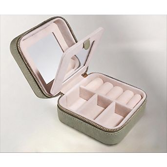 Small Portable Jewelry Organizer for Women: Keeps Necklaces Tangle-Free