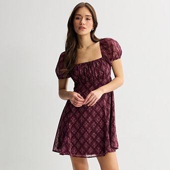 Juniors' Live To Be Spoiled Emma Bodice Puff Sleeve Dress