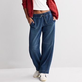 Juniors' Vanilla Star Pull On Barrel Jeans