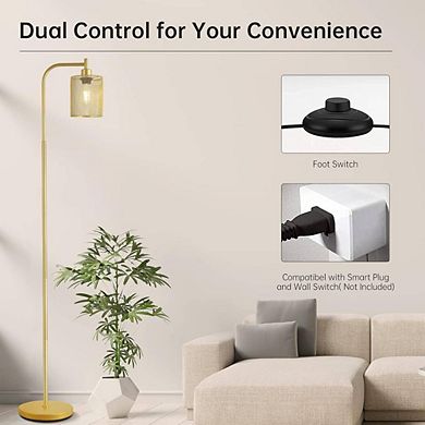 UPRIGHT LAMP WITH IRON MESH SHADE