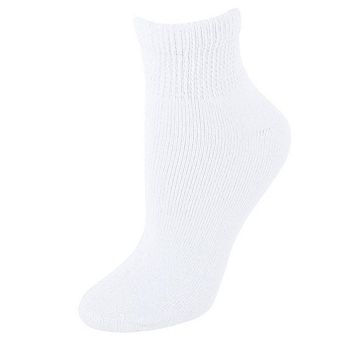 CTM Men's Diabetic Cushioned Ankle Socks (3 Pairs)