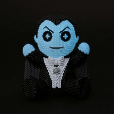 Handmade by Robots - Universal Monsters - Dracula #240 (Limited Edition Glow in the Dark)