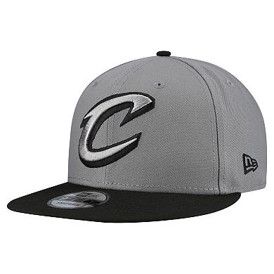 Men's New Era Gray Cleveland Cavaliers Core Logo Storm Gray Two-Tone 9FIFTY Snapback Hat