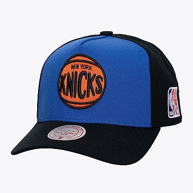 Men's Mitchell & Ness Blue New York Knicks Legendary Home Pro Pinch Snapback Hat